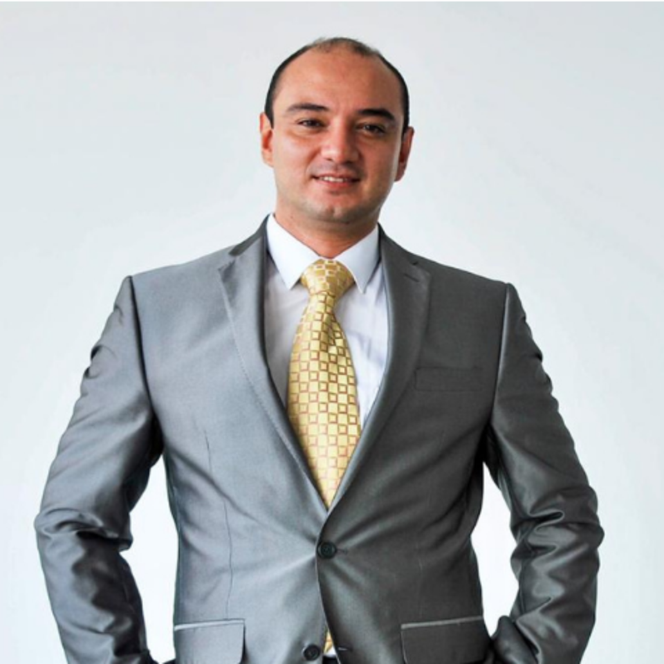 Dr. Ángel Israel  Nuño Bonales