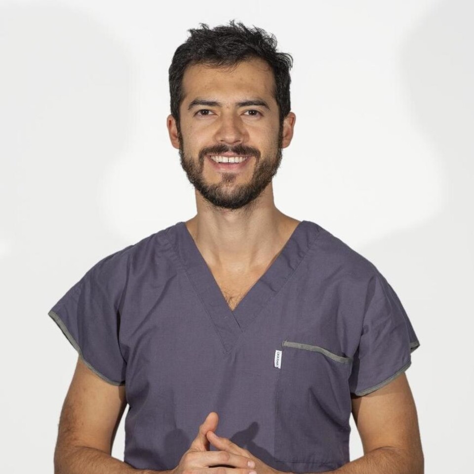 Dr. André Tapia Vázquez