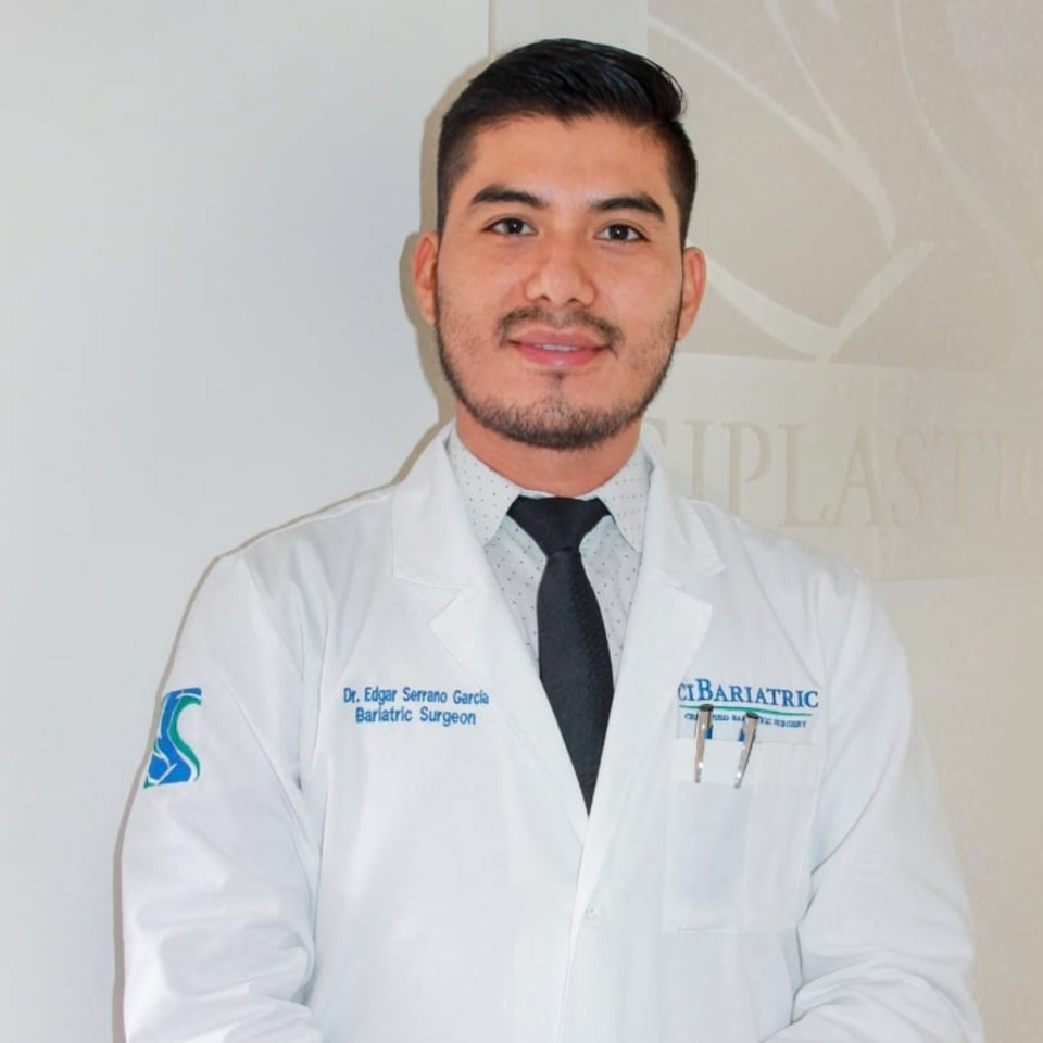 Dr.  Edgar  Serrano García