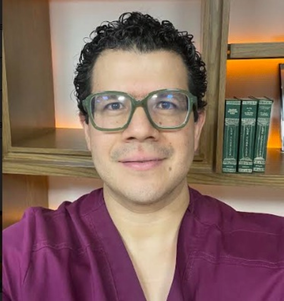 Dr. Marco Antonio Madrigal Téllez