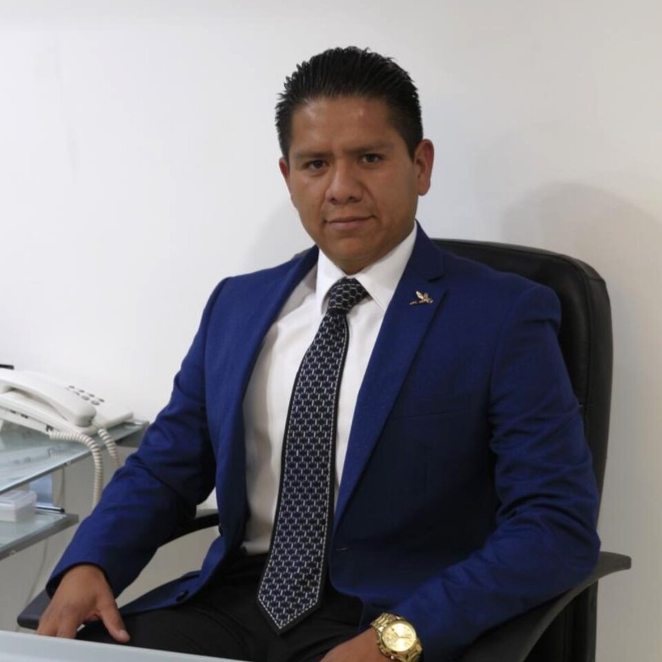 Dr. Emmanuel Mendoza Hernández