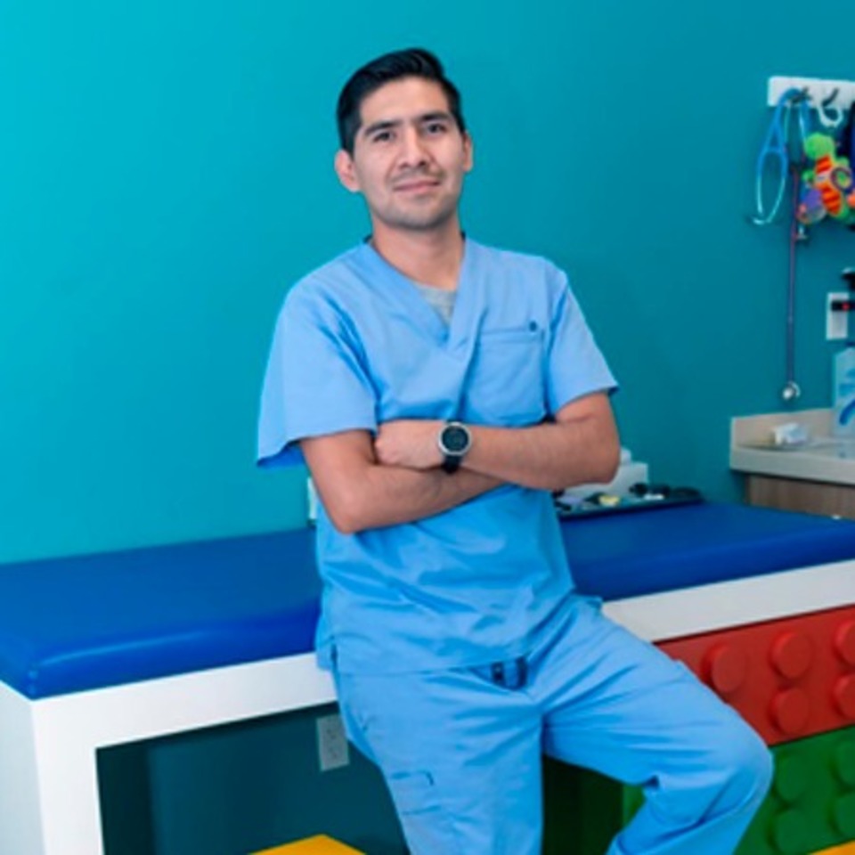 Dr. Giovanni  Sorcia Ramirez